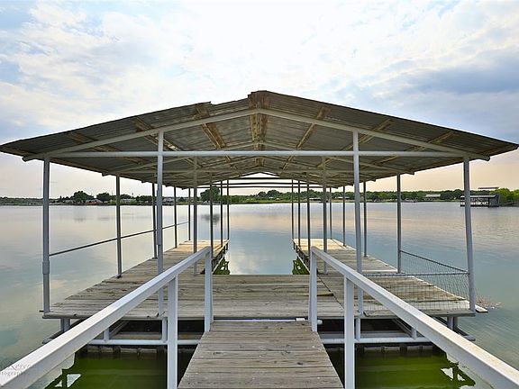 4th image of 143 Lakeview Dr
