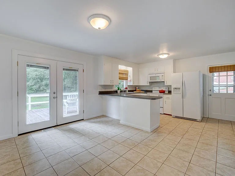 5422 Ridgewood Heights Dr — Photo 13