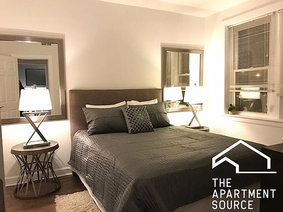 5th image of 2611 N Fairfield Ave APT 2