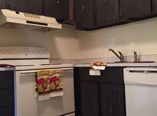 1414 Stonybrook Dr, Woodbury, NJ 08096