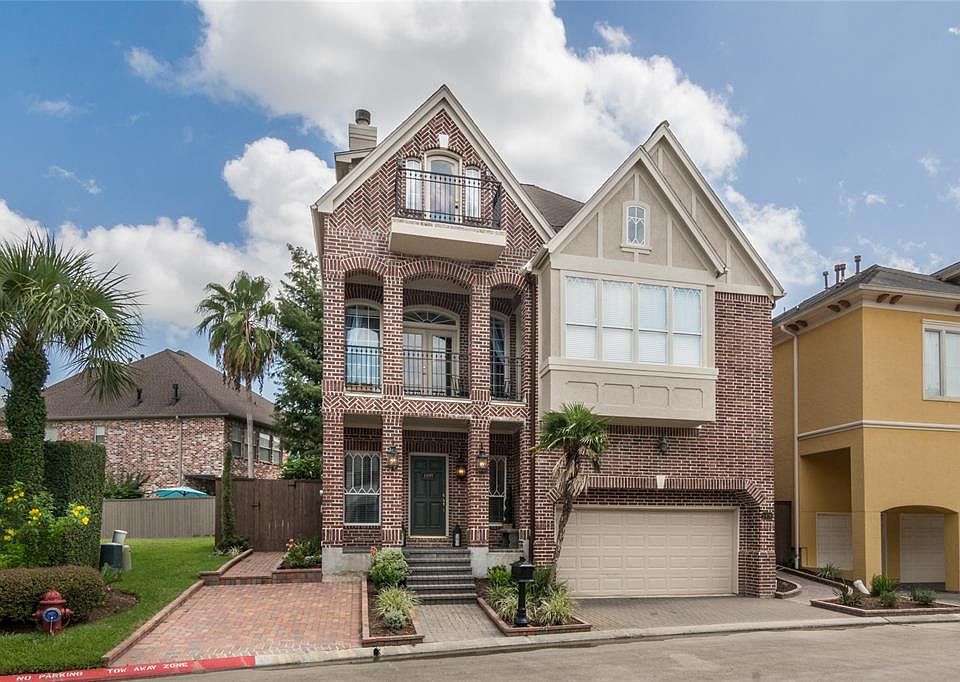 Beautiful home with extra guest parking