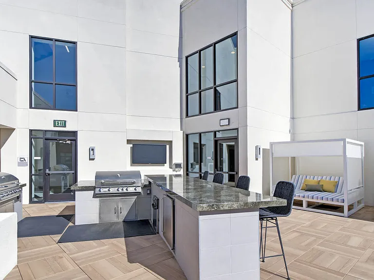 Rooftop Lounge with Grilling Area
