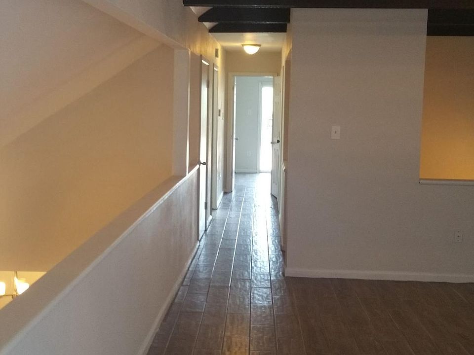 1st image of 1001 Chimney Wood Ln