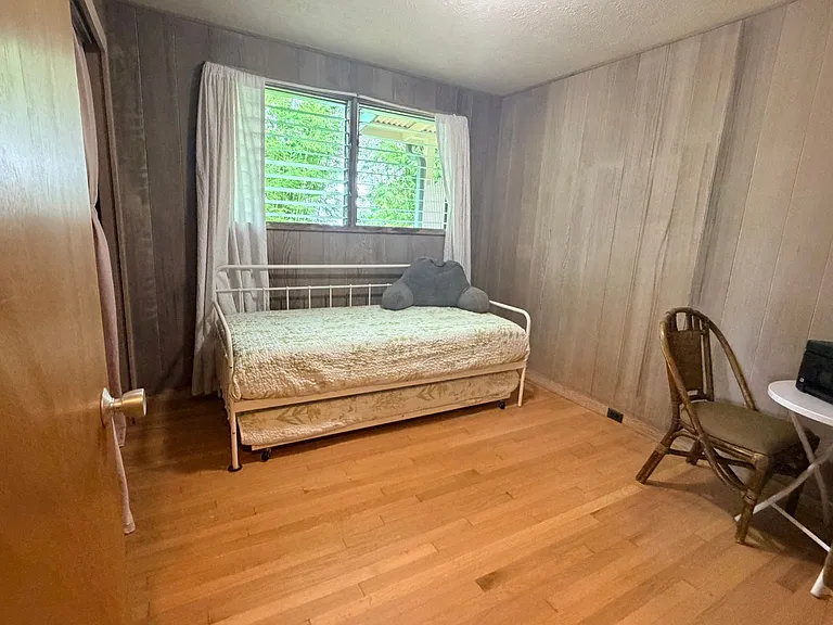 1218 Haihai St — Photo 10