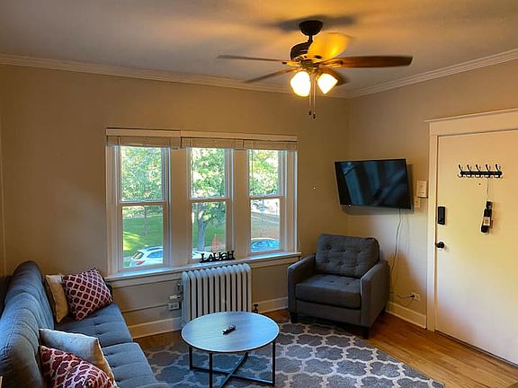 3rd image of 1351 N Washington St APT 18