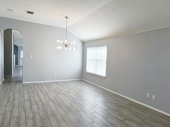 Formal dinning area