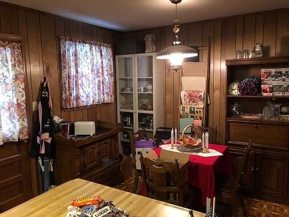 4th image of 3494-3494 Benton Pike NE