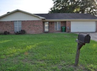 401 Ferguson Rd, Palestine, TX 75803