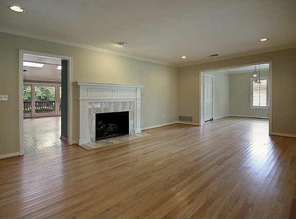 2nd image of 6532 Woodland Dr