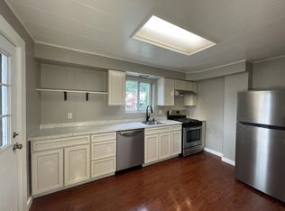 814 8th St, Mc Kees Rocks, PA 15136