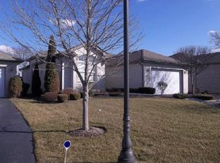 513 Highlington Ct, Beecher, IL 60401