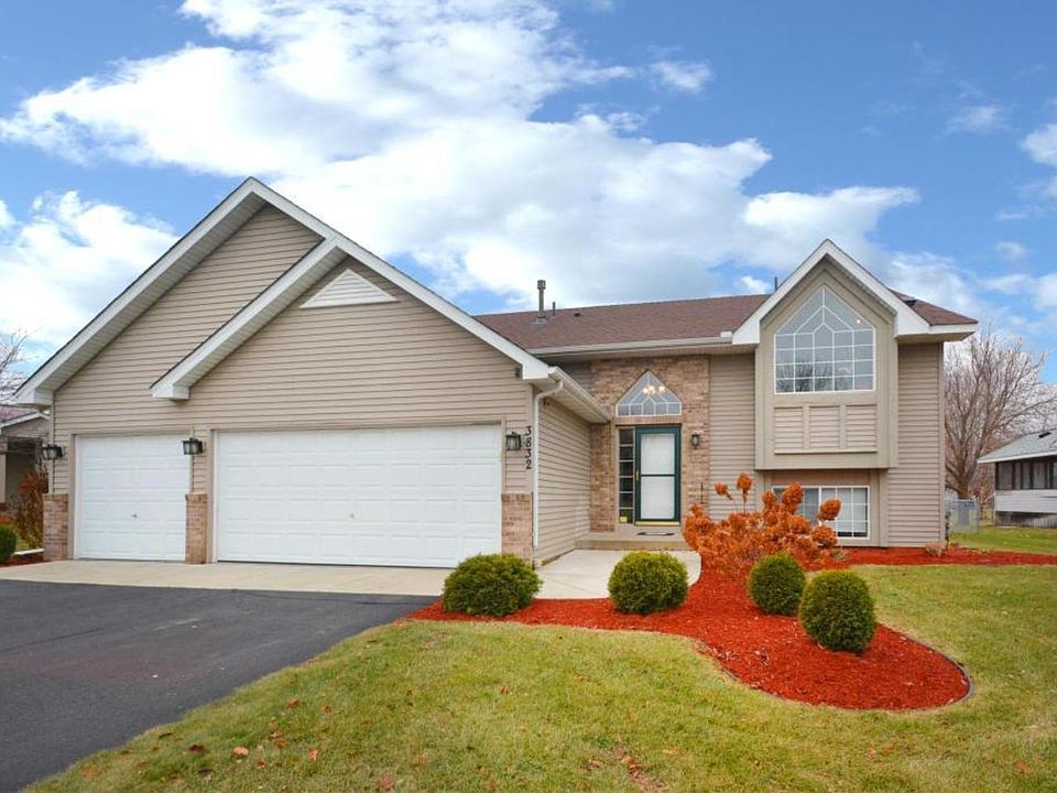 1st image of 3832 Benjamin Dr