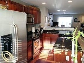 5th image of 28015 Hopkins Dr #1