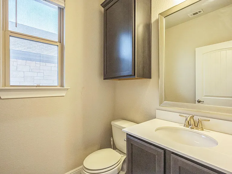 305 Crossvine Trl — Photo 7