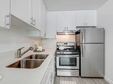 1 Bedroom, 1 Bath