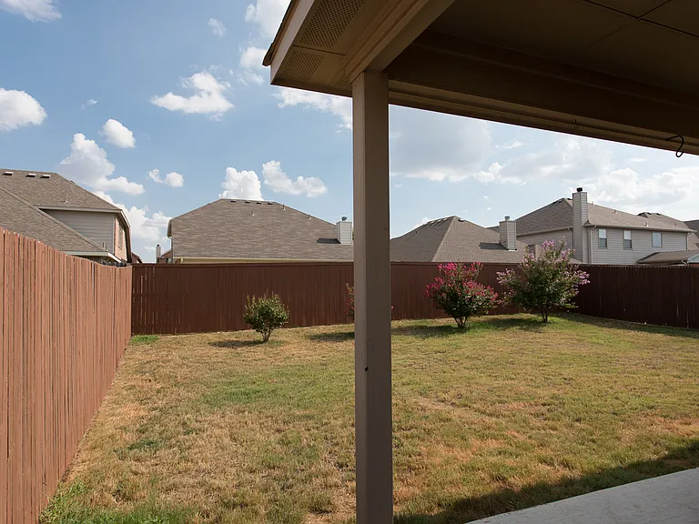 1320 Elkford Ln — Photo 20