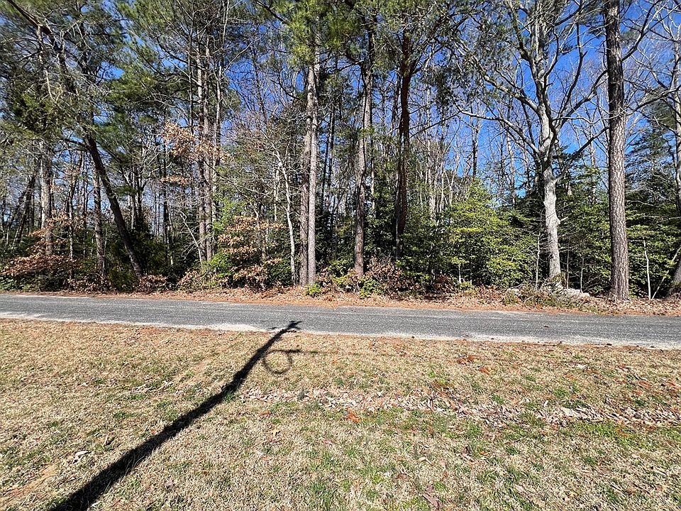 2nd image of 0 Cove Colony Rd