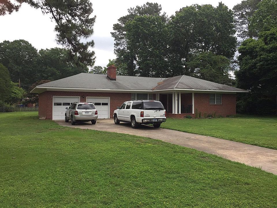 1st image of 210 Woodroof Rd