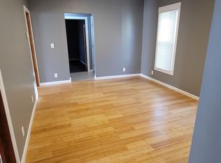 2307 Meyer Ave, Cleveland, OH