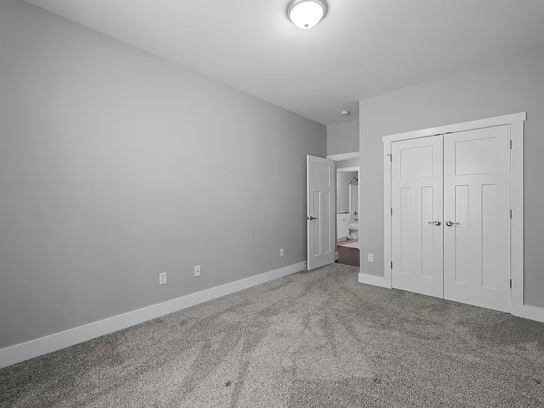 80 Leyland Cir — Photo 17