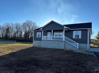 8702 Old Kentucky Rd, Sparta, TN 38583