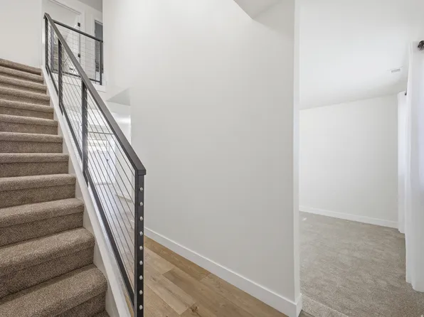 1198 W 4400 S APT T, Riverdale, UT 84405