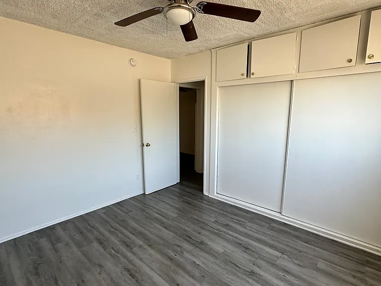 6320 Whitsett Ave #2 — Photo 12