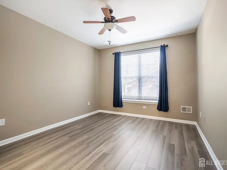 7151 Elm Ct — Photo 15
