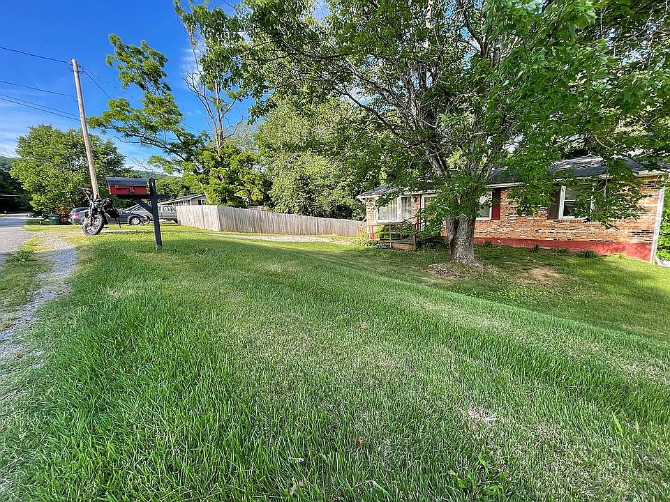 2nd image of 108 Irene Dr