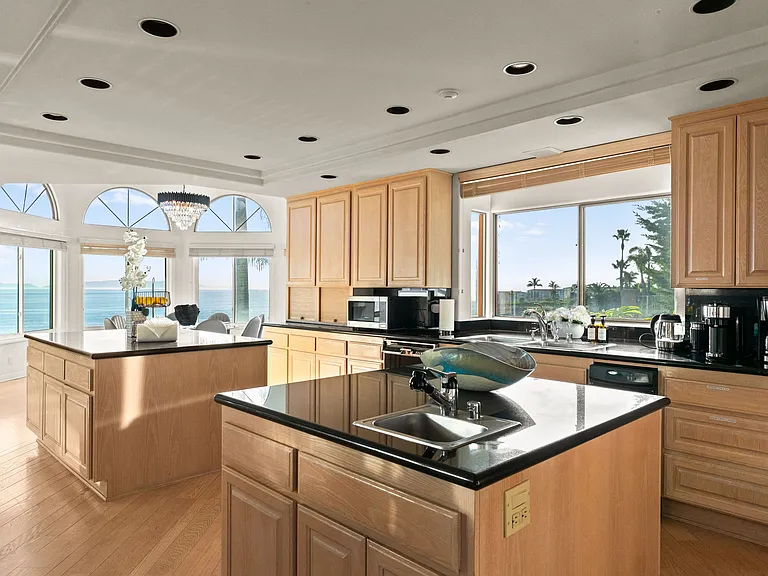 6410 Sea Cove Dr — Photo 39