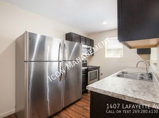 1407 Lafayette Ave, Kalamazoo, MI 49006