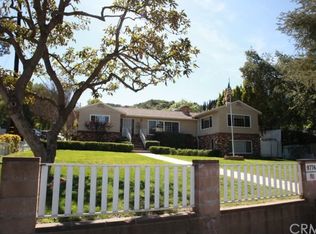 9774 Sunland Blvd, Sunland, CA 91040