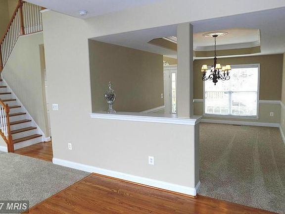 5th image of 63 Brush Everard Ct