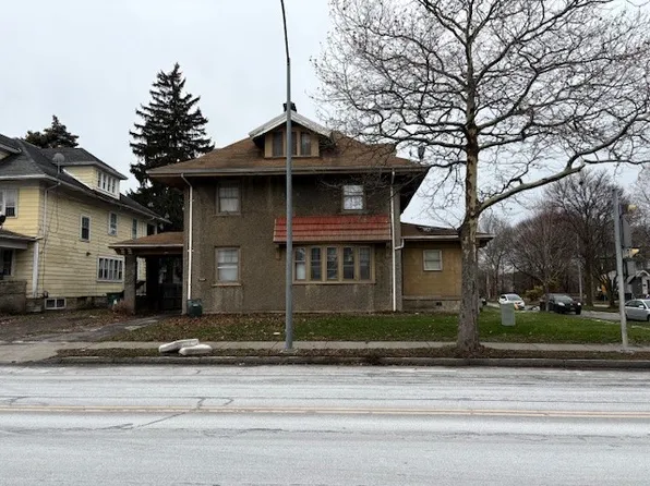 1239 Saint Paul St, Rochester, NY 14621