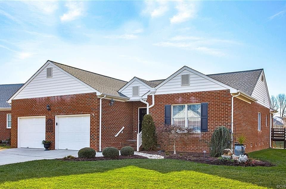 1st image of 4913 Lakemere Ct
