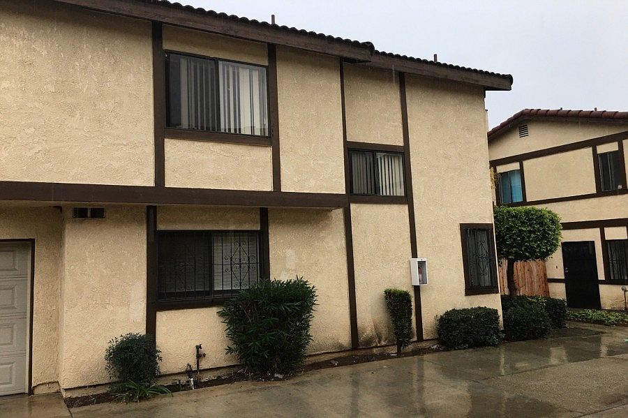 1st image of 1406 Palm Ave APT A