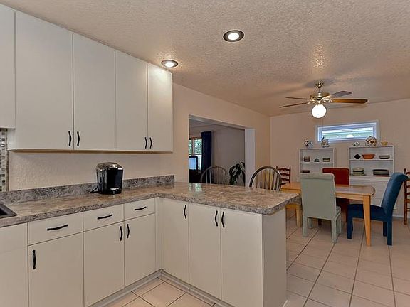 5th image of 14506 Farm Hills Pl