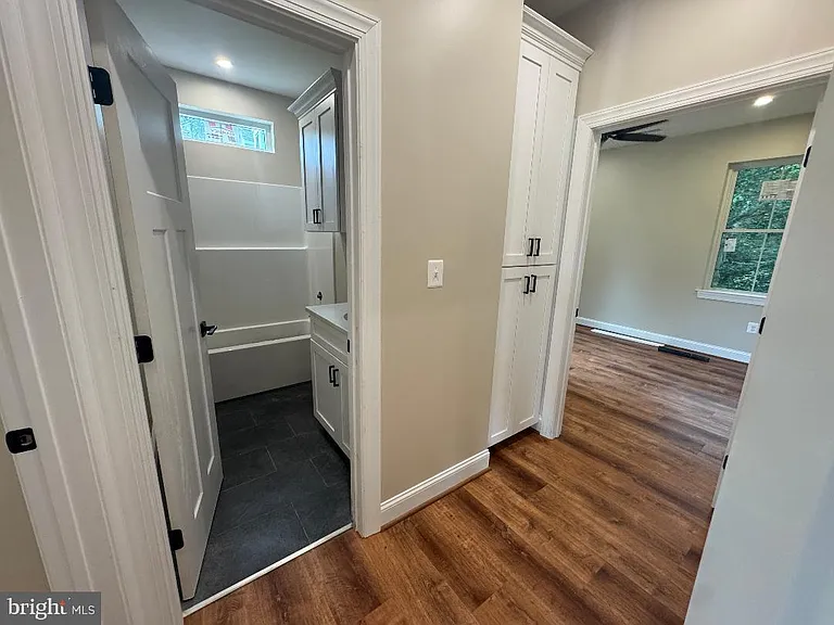 23195 Esperanza Dr — Photo 7