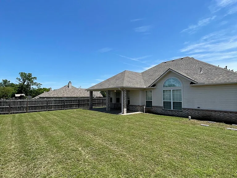 5202 S Redbud Dr W — Photo 27