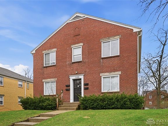 2nd image of 1588 Glenbeck Ave