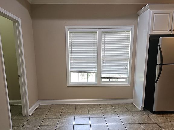4th image of 103 Whaley Ct