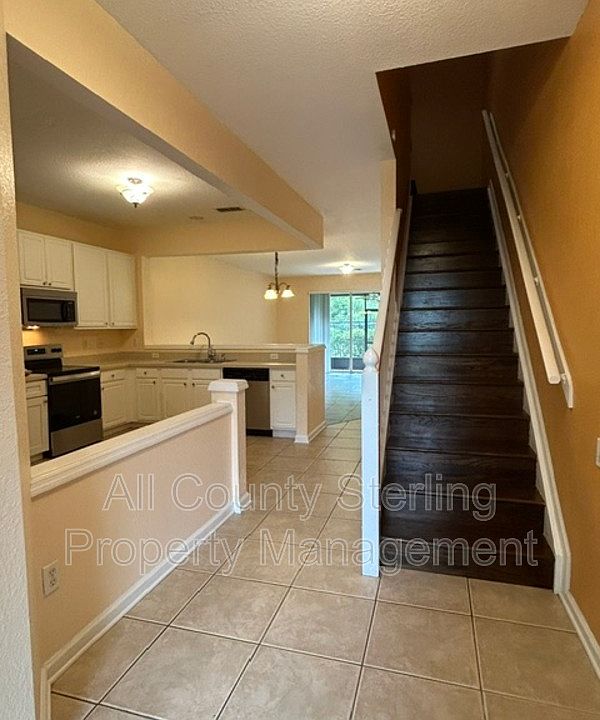 1st image of 5052 Hawkstone Dr