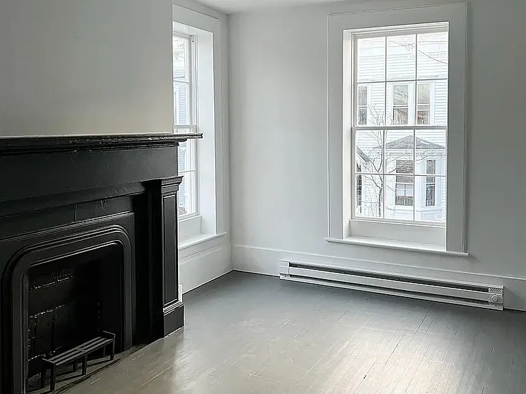 30 Union St #2 — Photo 5