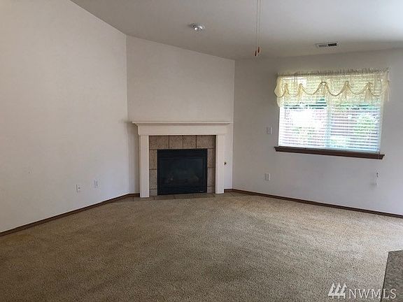4th image of 121 Vista View Ct