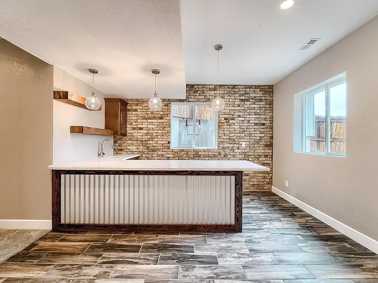 17122 Melody Dr — Photo 52