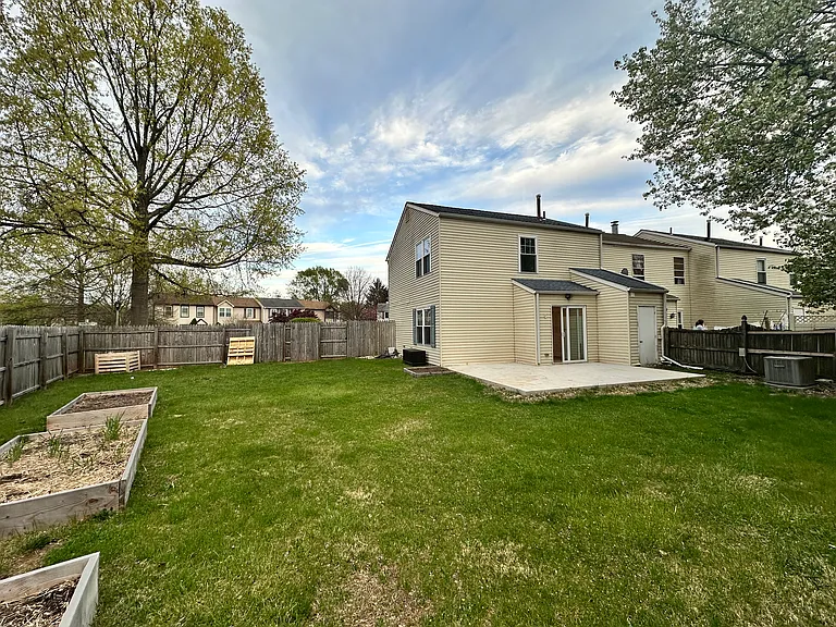 2 Churchill Cir — Photo 26