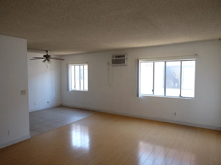 Tilden Apartments — Photo 41