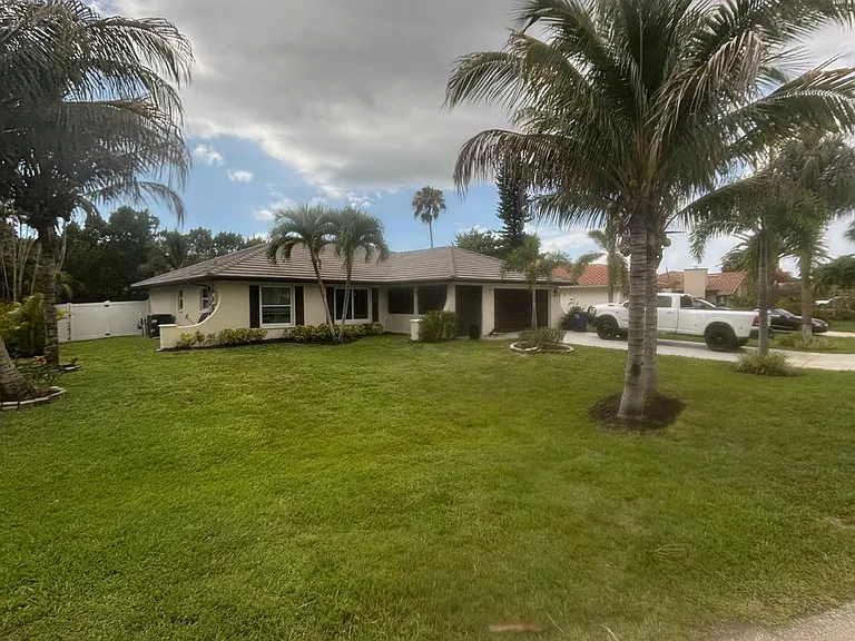 27157 Edenbridge Ct — Photo 39
