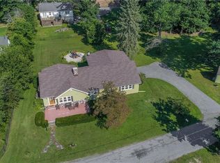 3 Grove Ave, Greenwood Lake, NY 10925