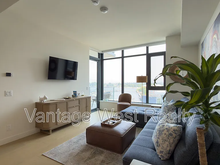 3800 Capozzi Rd #806 — Photo 26